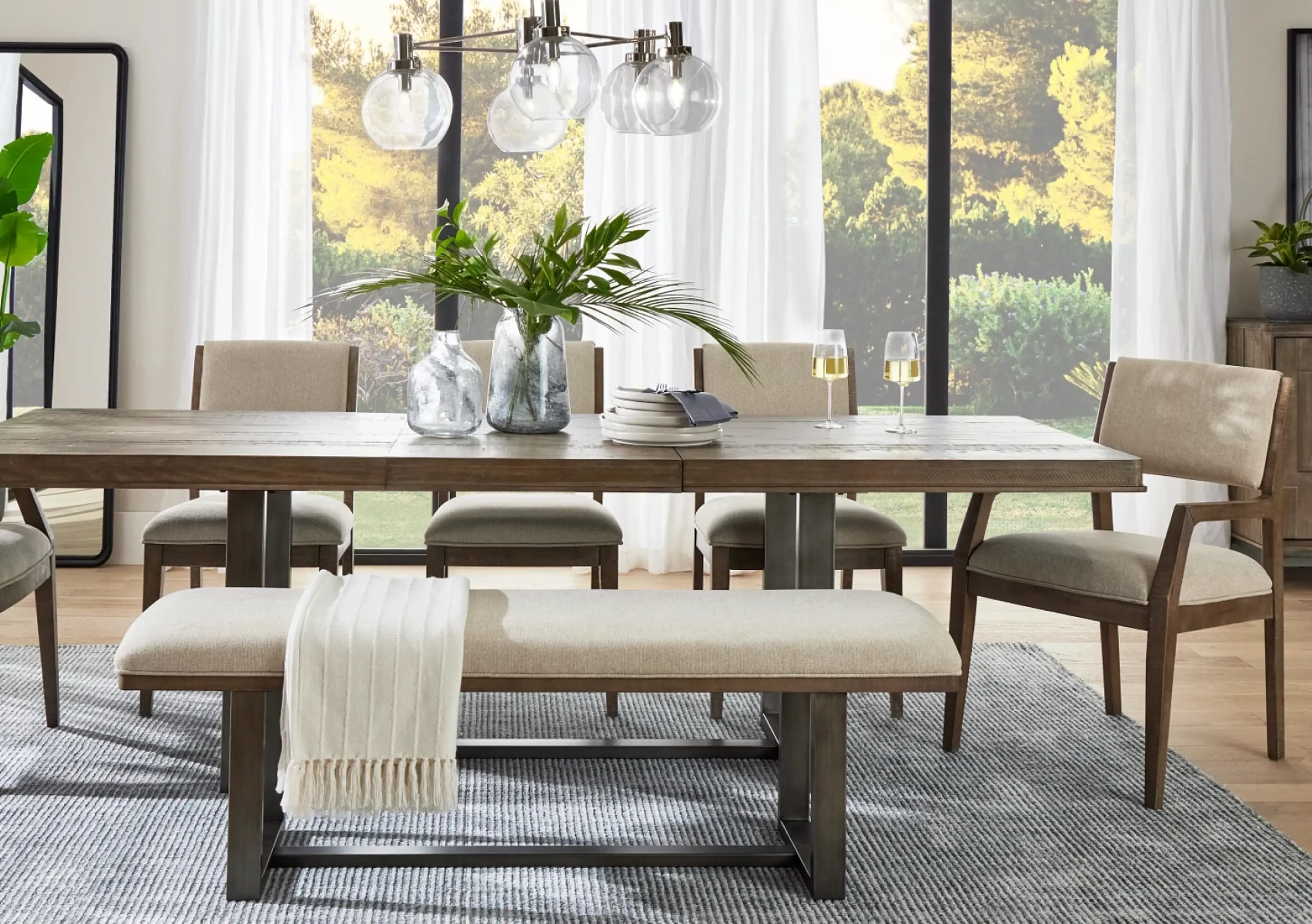 Discover the Perfect Dining Room for Your Space
