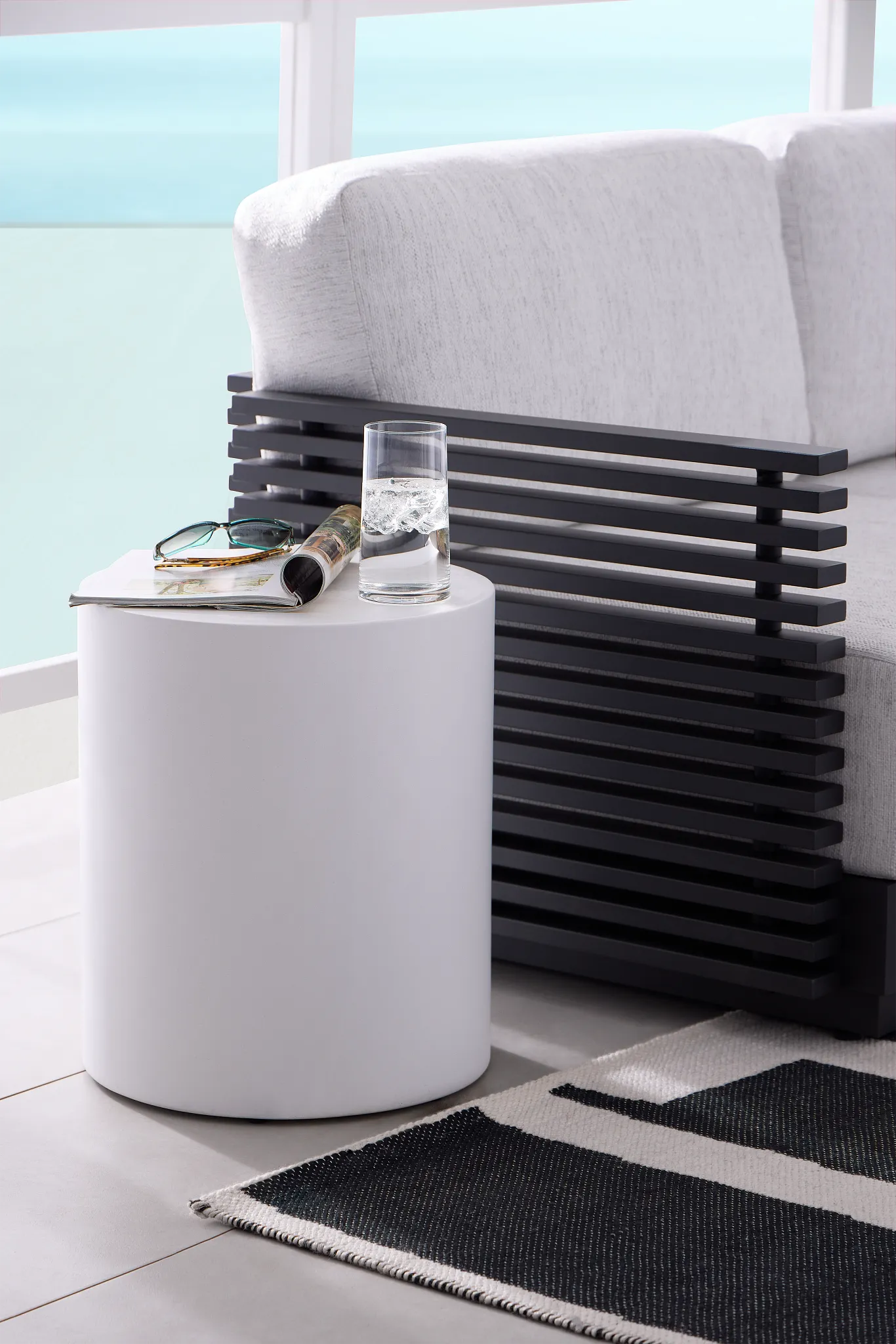 Tai White In/out Round End Table