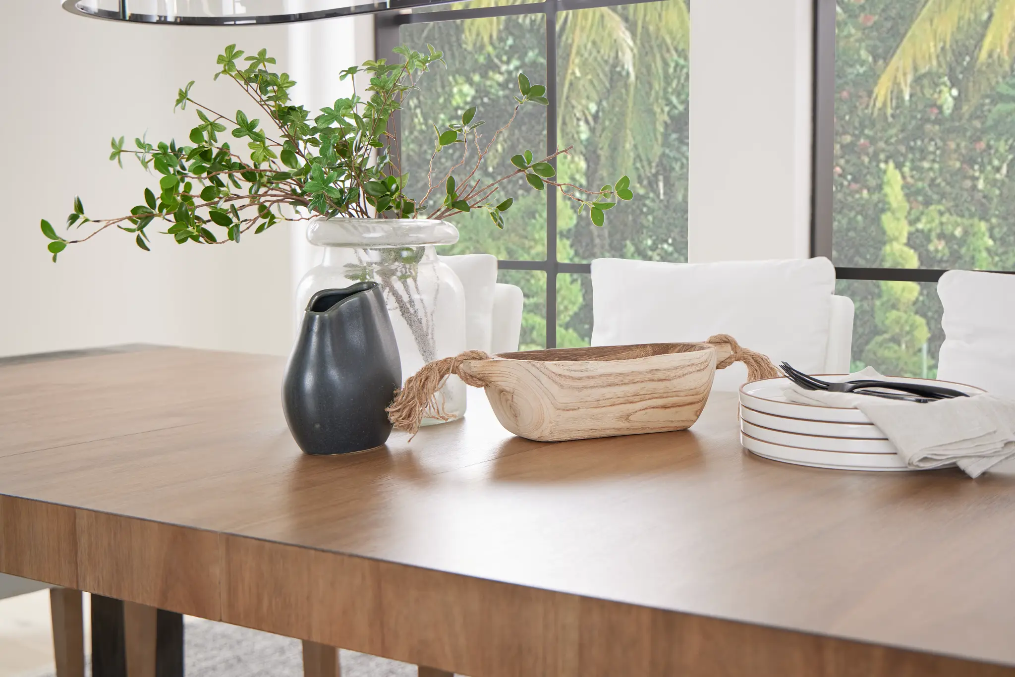 Visalia Black Small Vase Visalia Black Small Vase