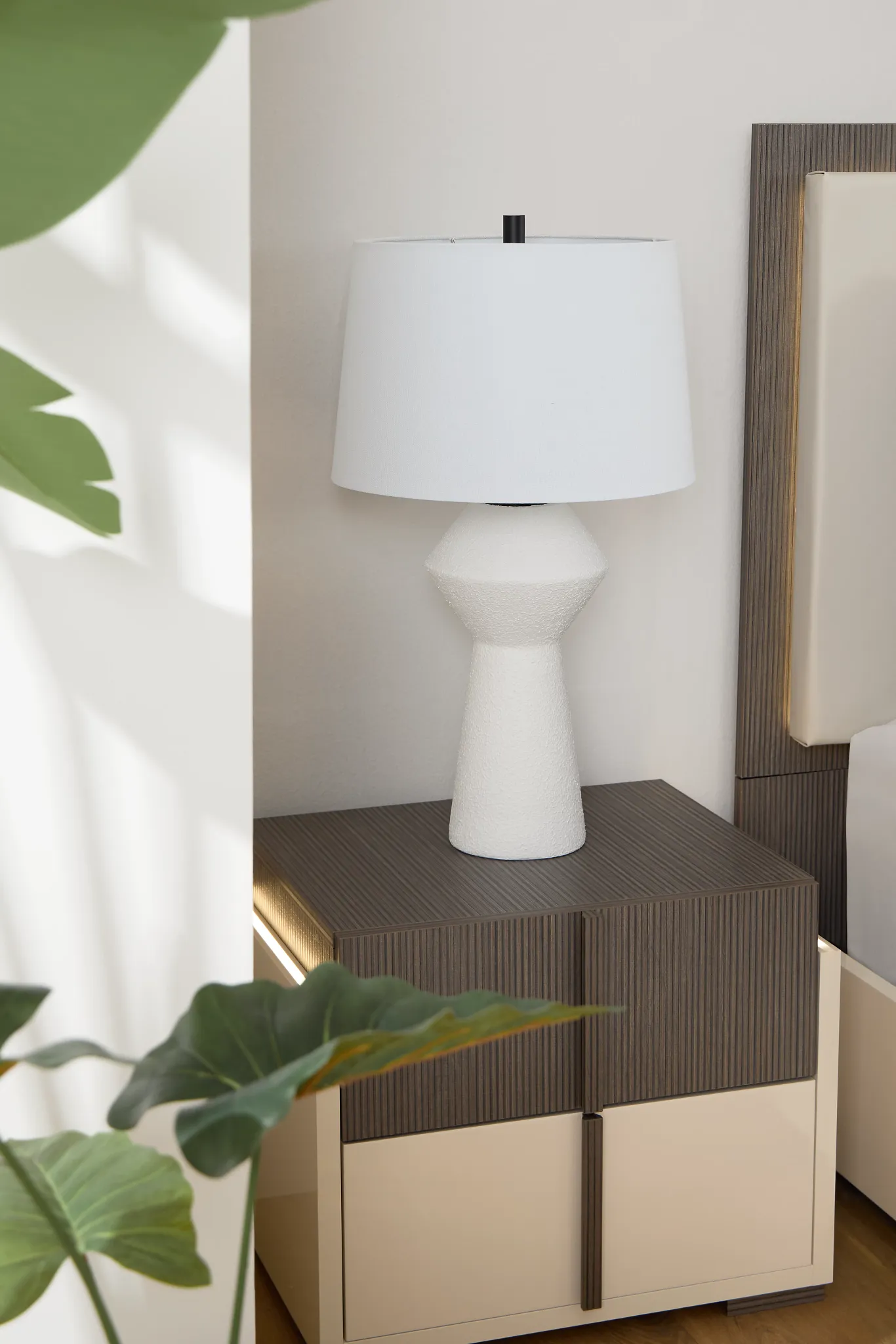 Bae White Table Lamp