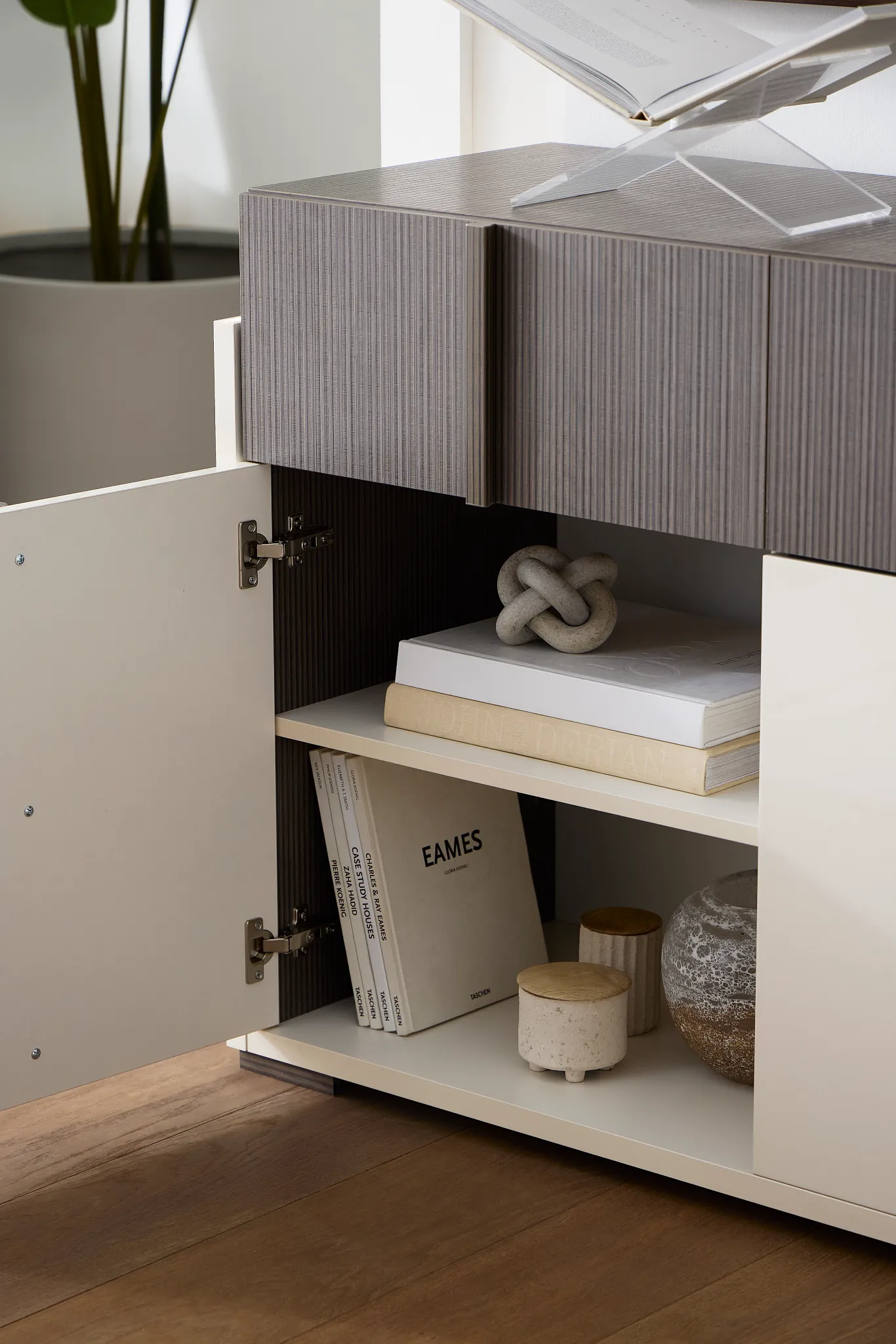 Sienna Two-tone Buffet