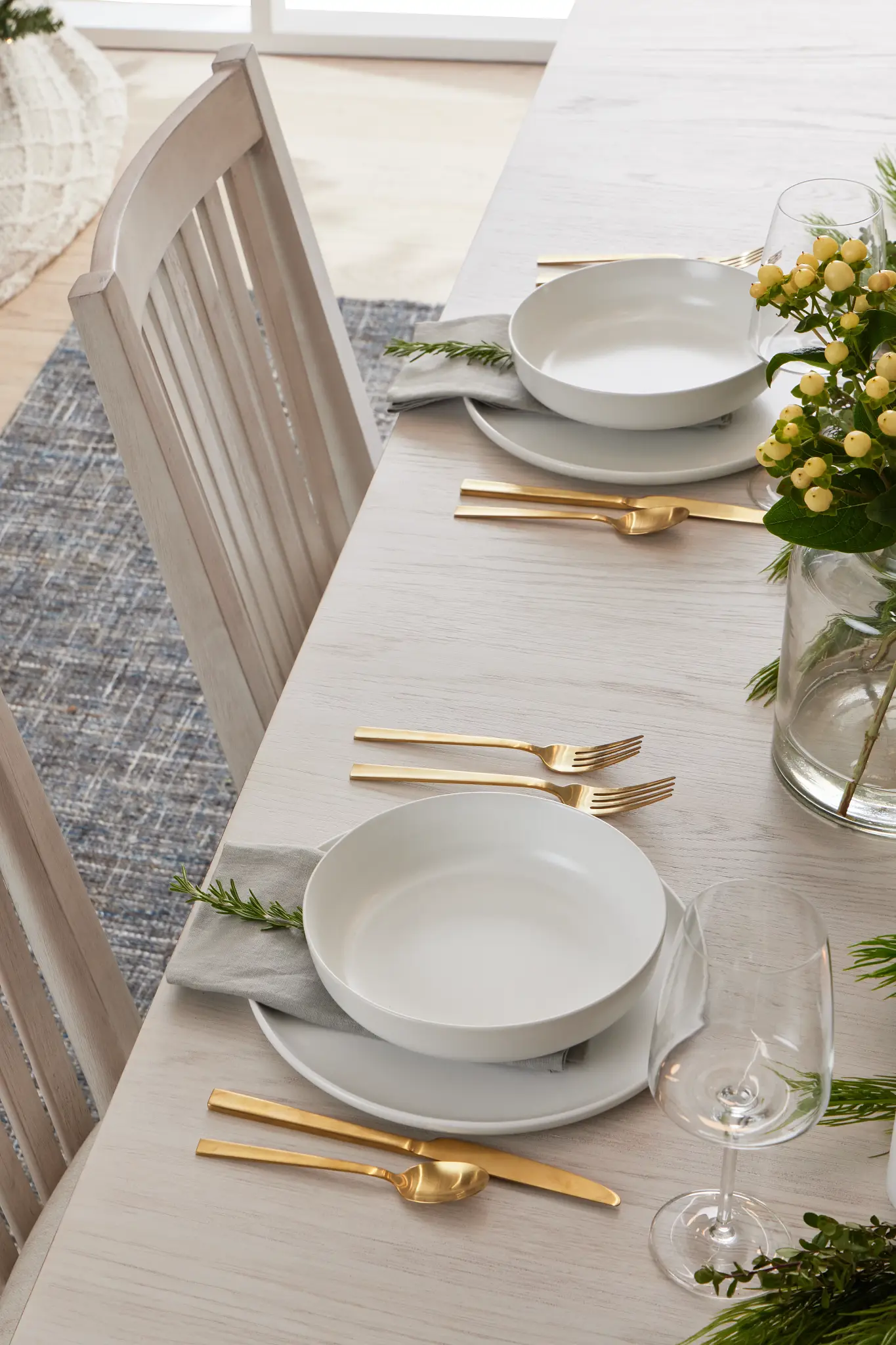 Dinnerware, Flatware and Glassware