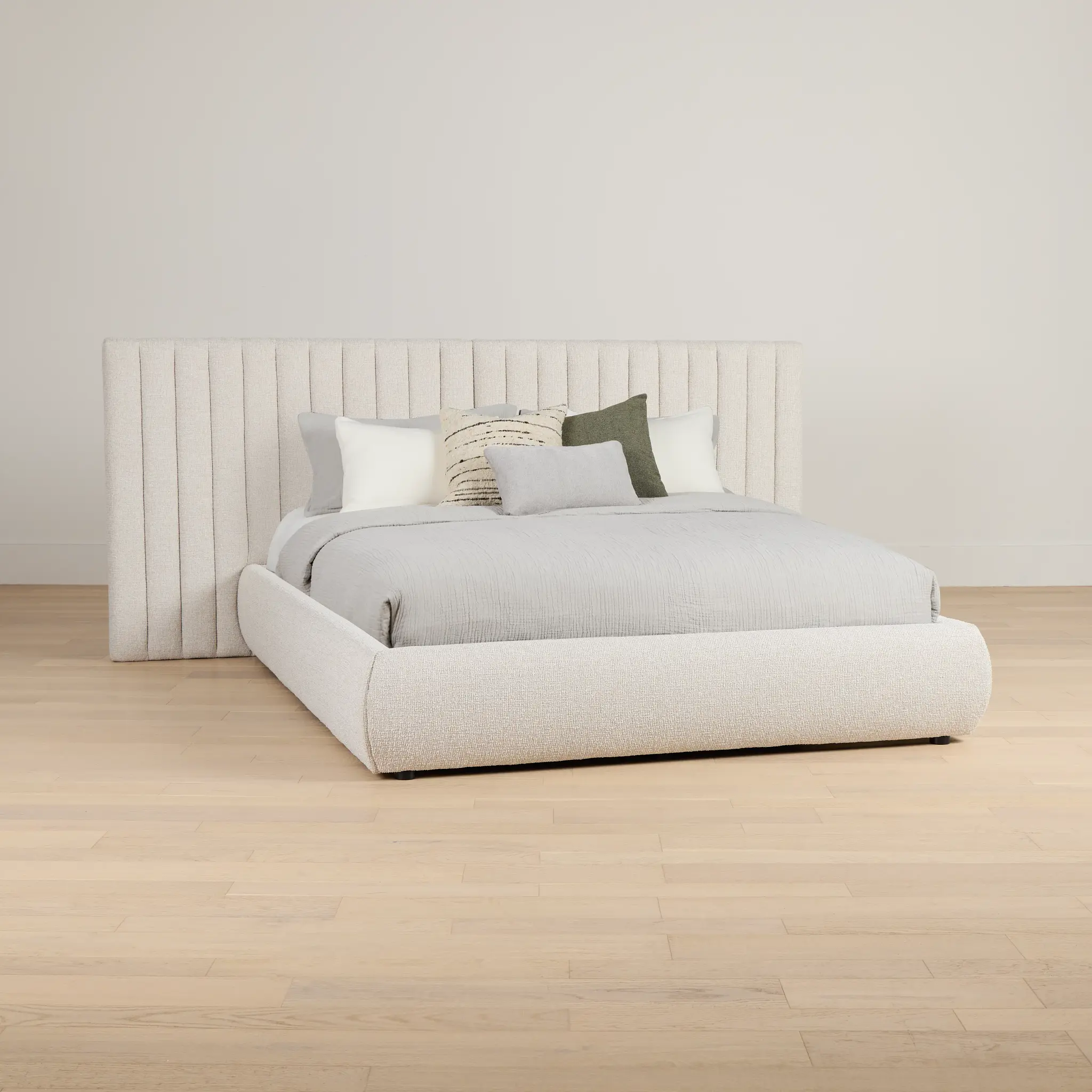 Nomad Light Beige Uph Spread Bed Nomad Light Beige Uph Spread Bed