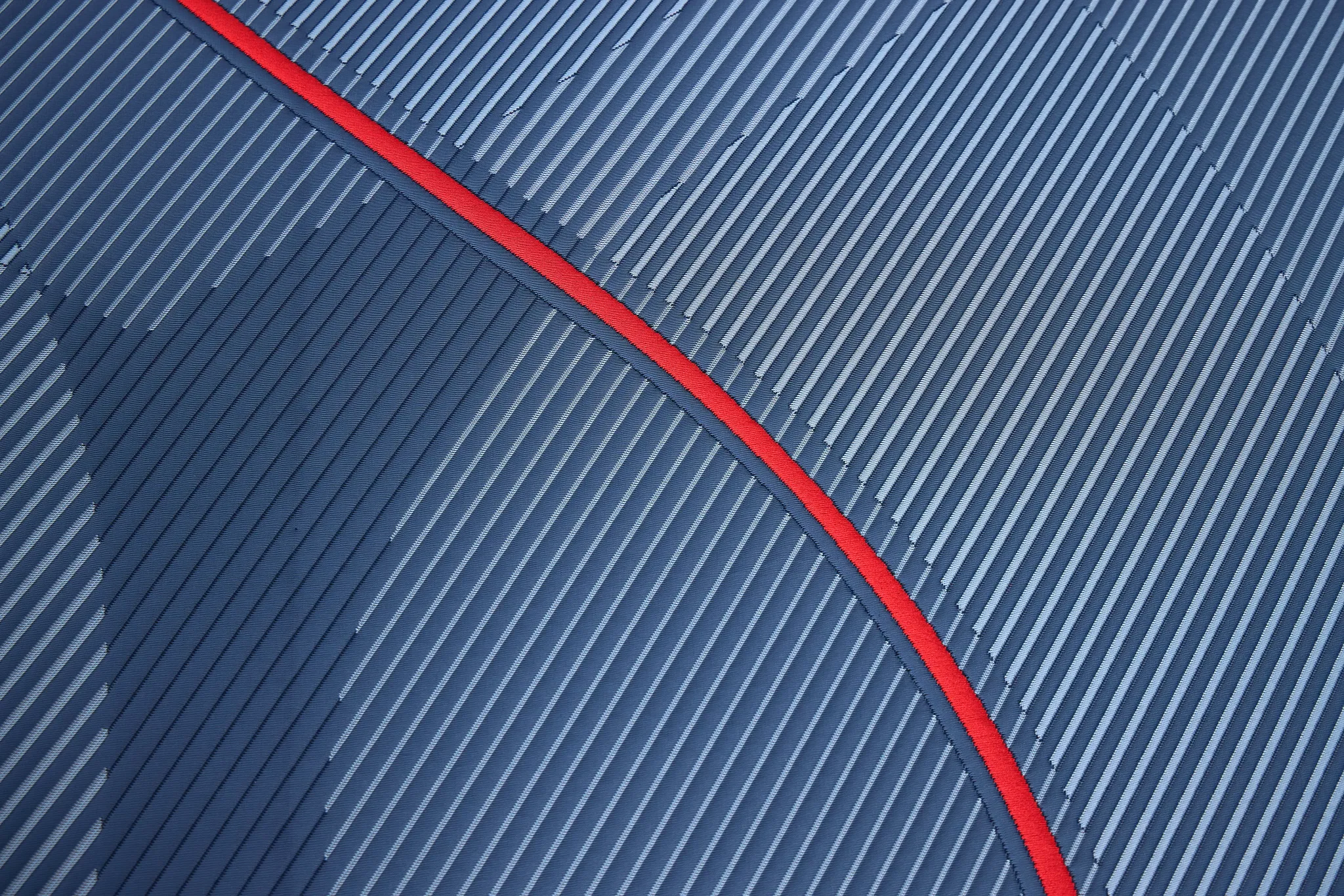 Posturepedic High Point Elite Hybrid 14" Soft Mattress Set