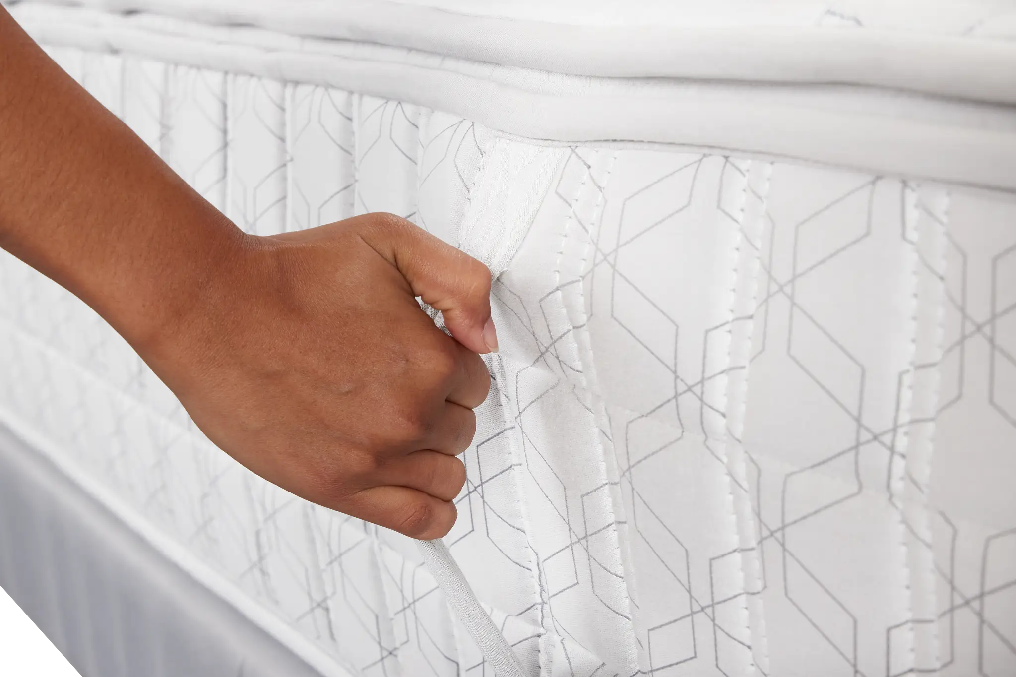 Aireloom Timeless Odyssey Luxetop M1 Plush 15.5" Mattress Aireloom Timeless Odyssey Luxetop M1 Plush 15.5" Mattress