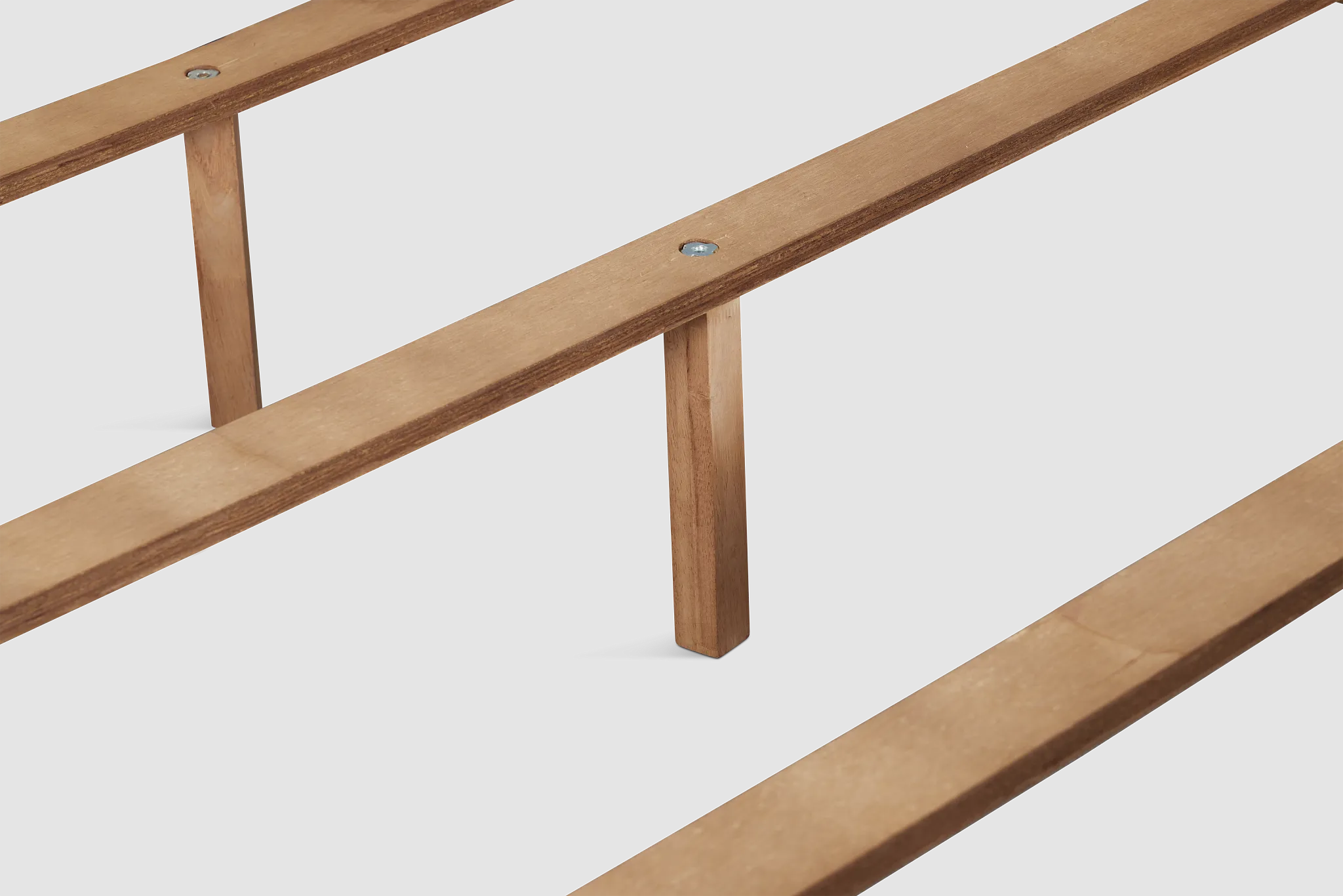 Tahoe Light Tone Uph Panel Bed