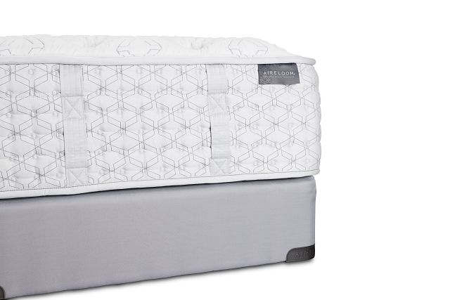 Aireloom Timeless Odyssey Streamline Luxury Firm Mattress Set