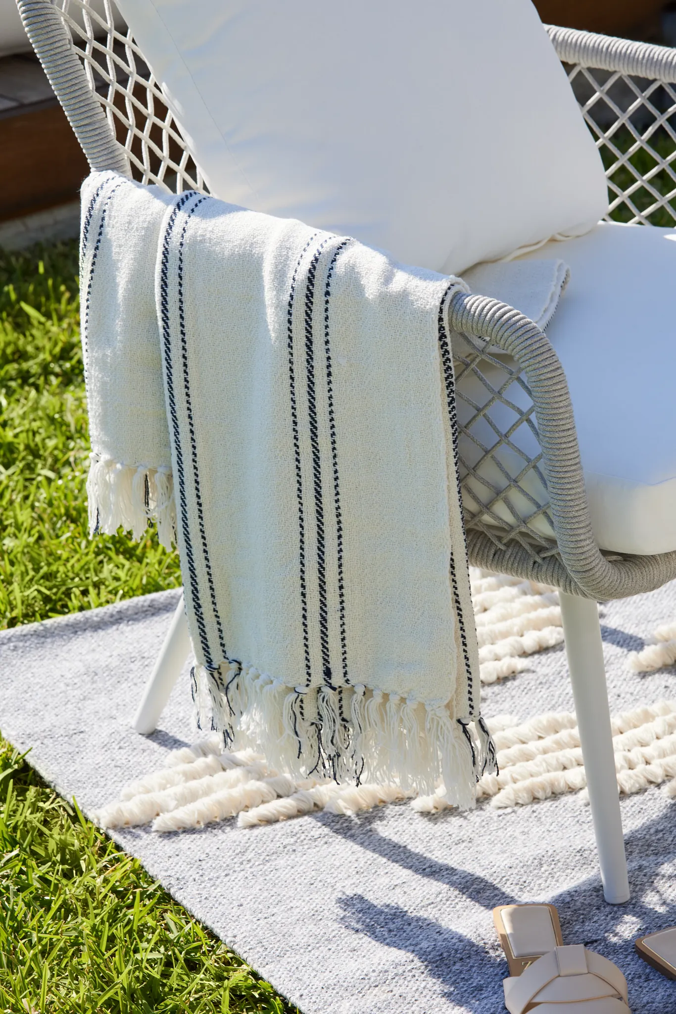 Neroli Ivorystripe 60" X 90" Throw