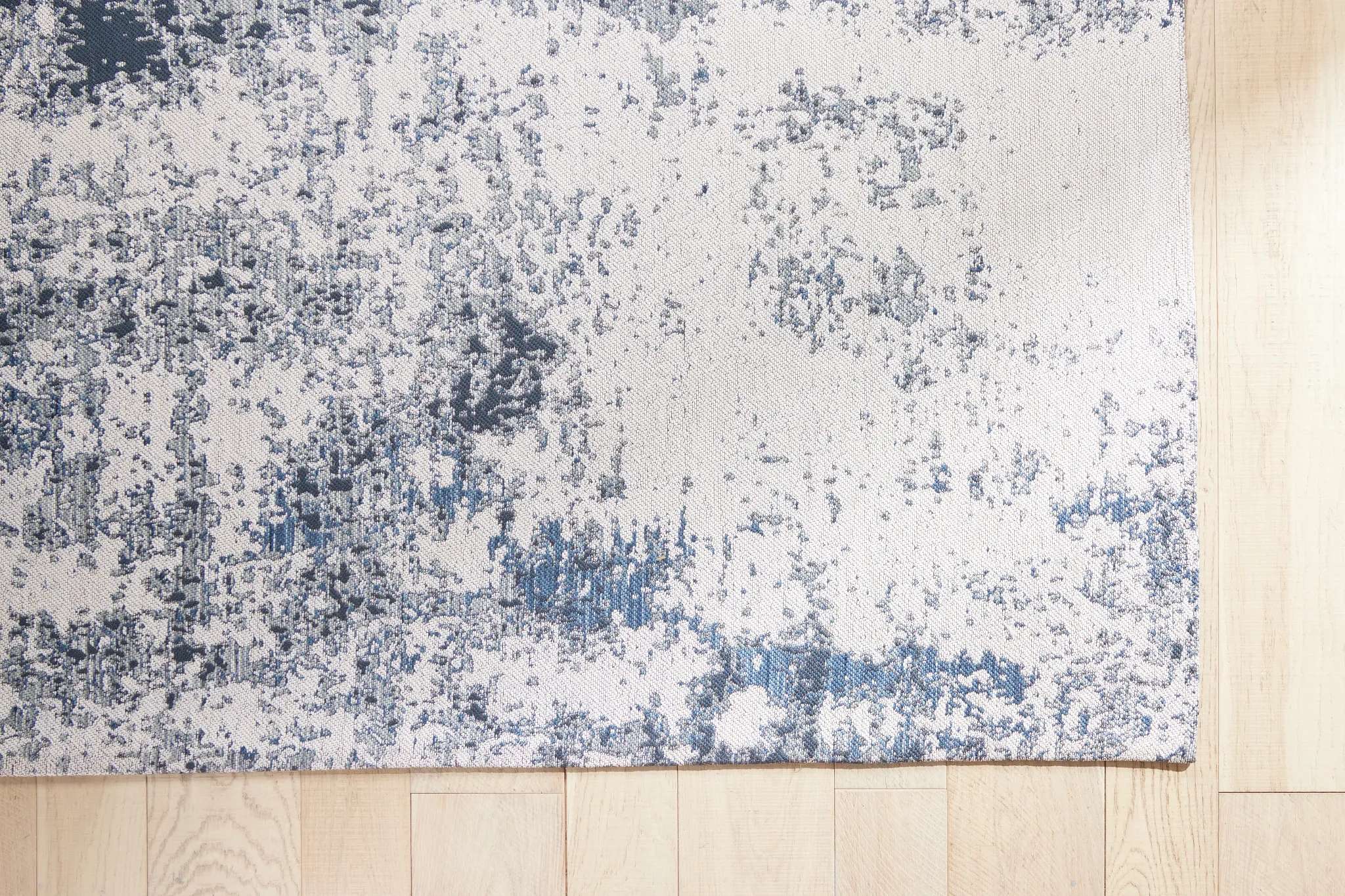 Maxima Blue 5x8 Area Rug