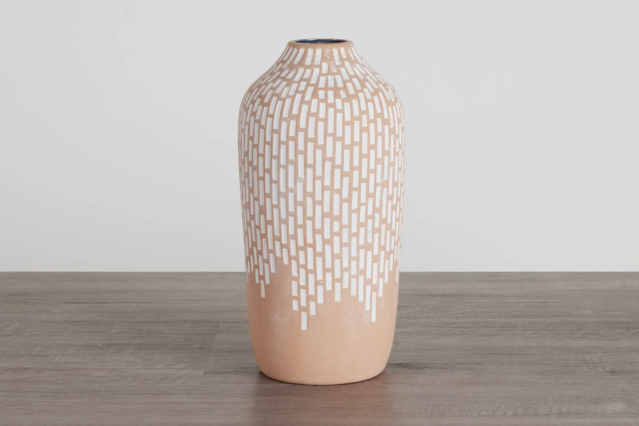 Winnie Light Beige Medium Vase Winnie Light Beige Medium Vase