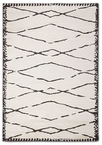 Setter White 5x8 Area Rug