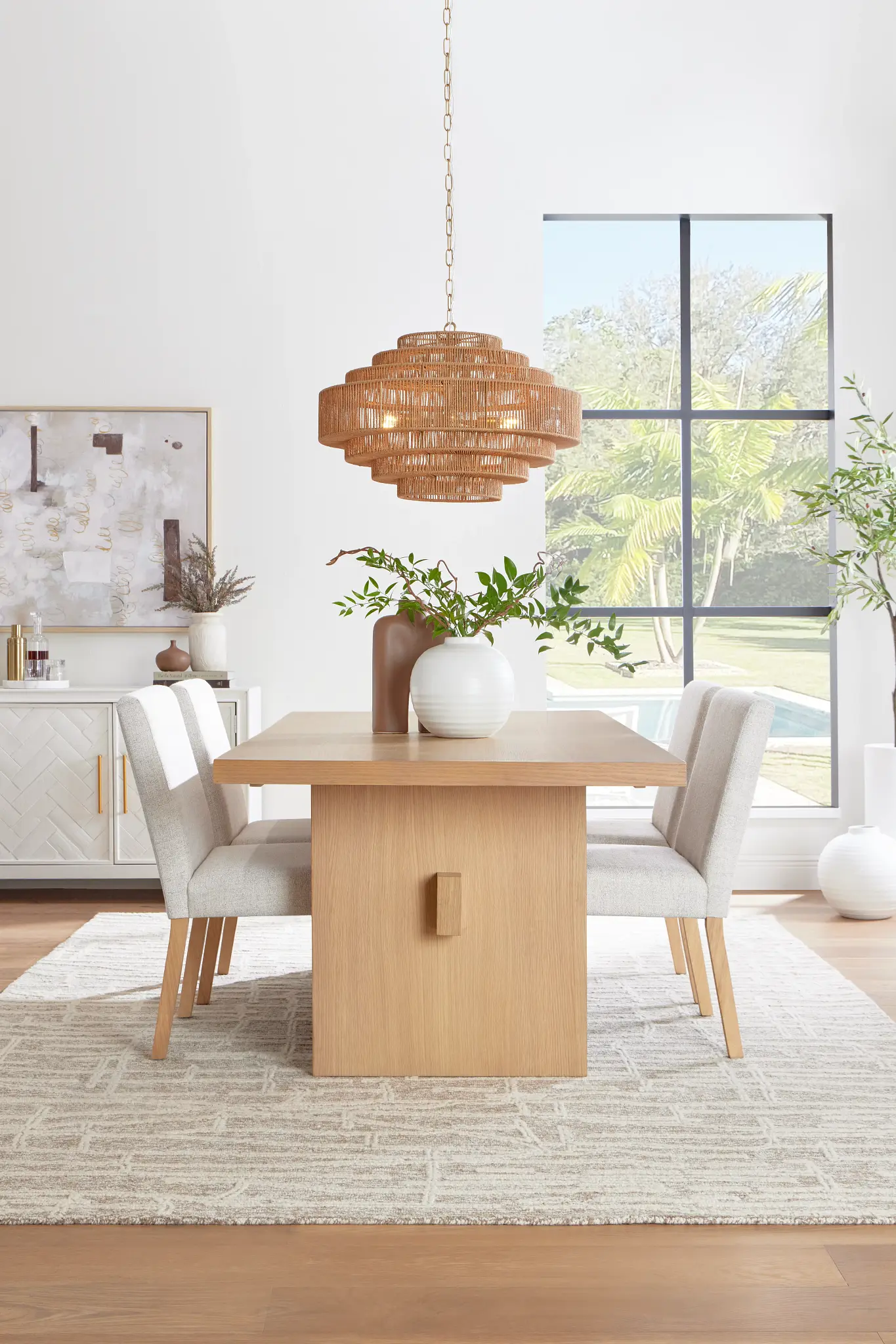 Dining Table Seating Guide: Find the Right Size for Hosting and Entertaining