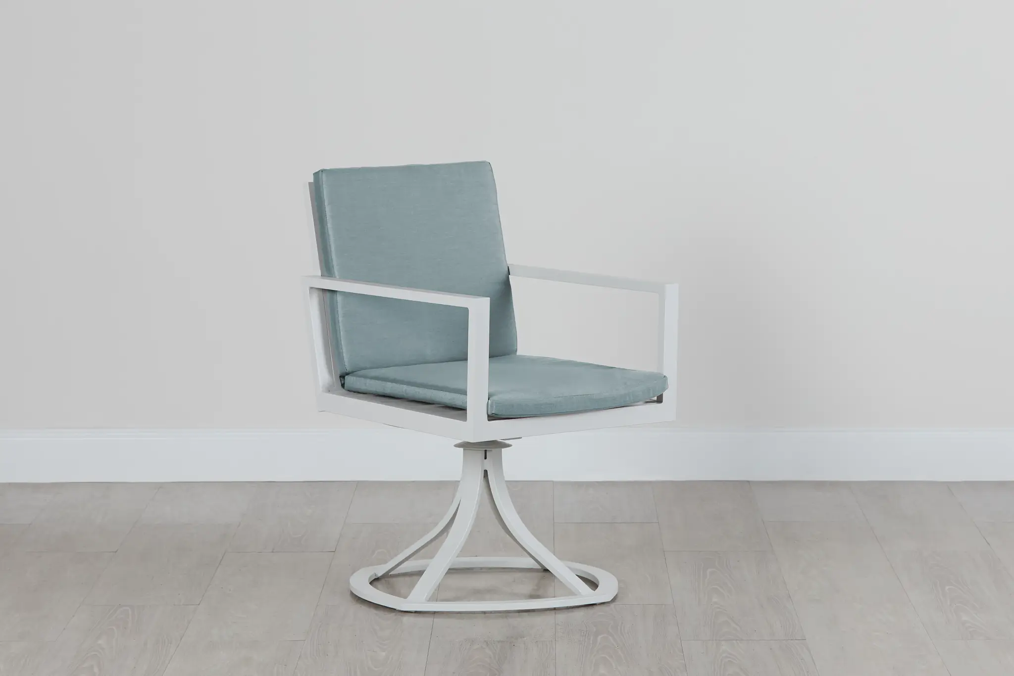 Linear White Teal Swivel Chair Linear White Teal Swivel Chair