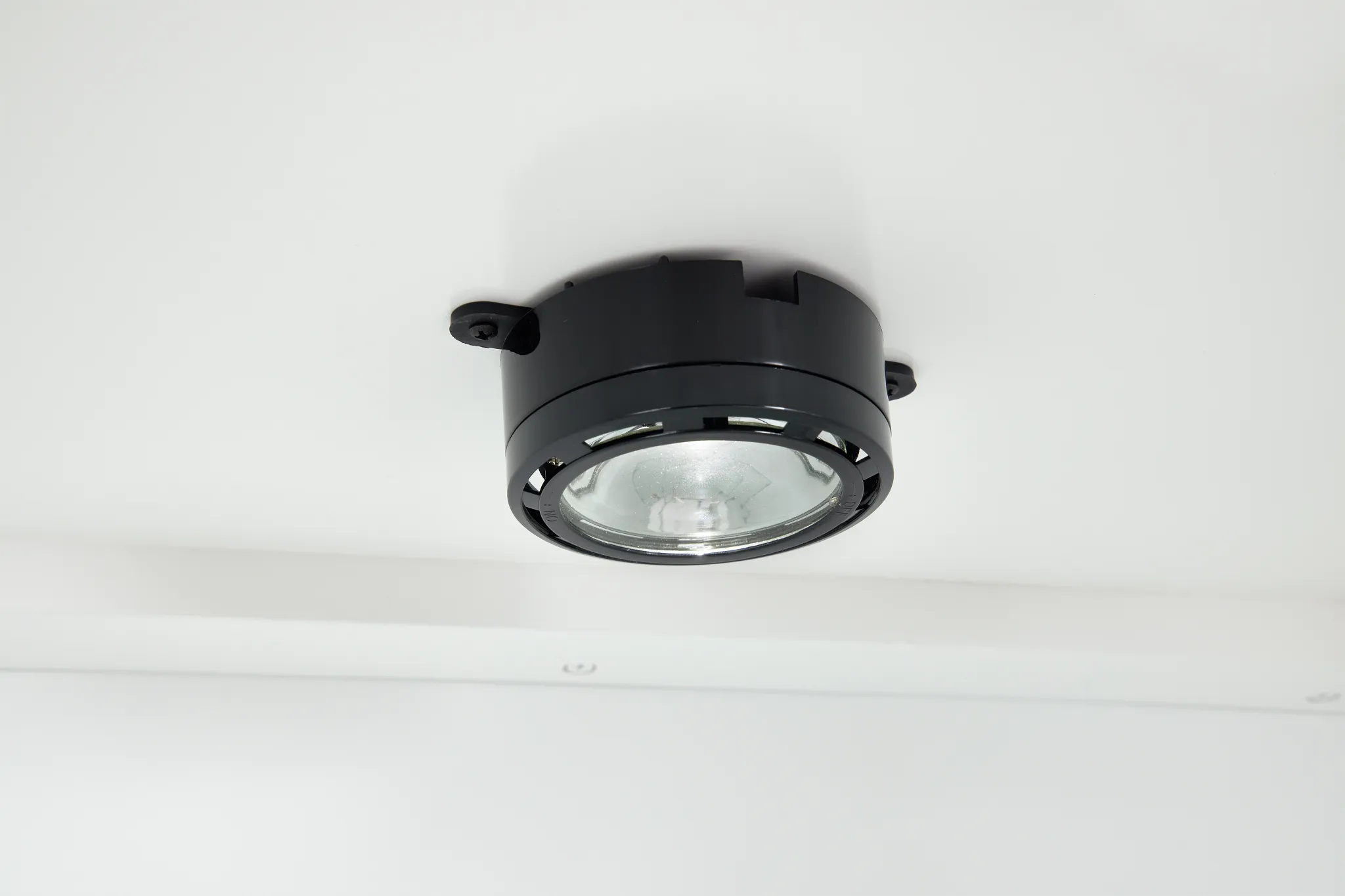 Newport White Large Drawer Entertainment Wall