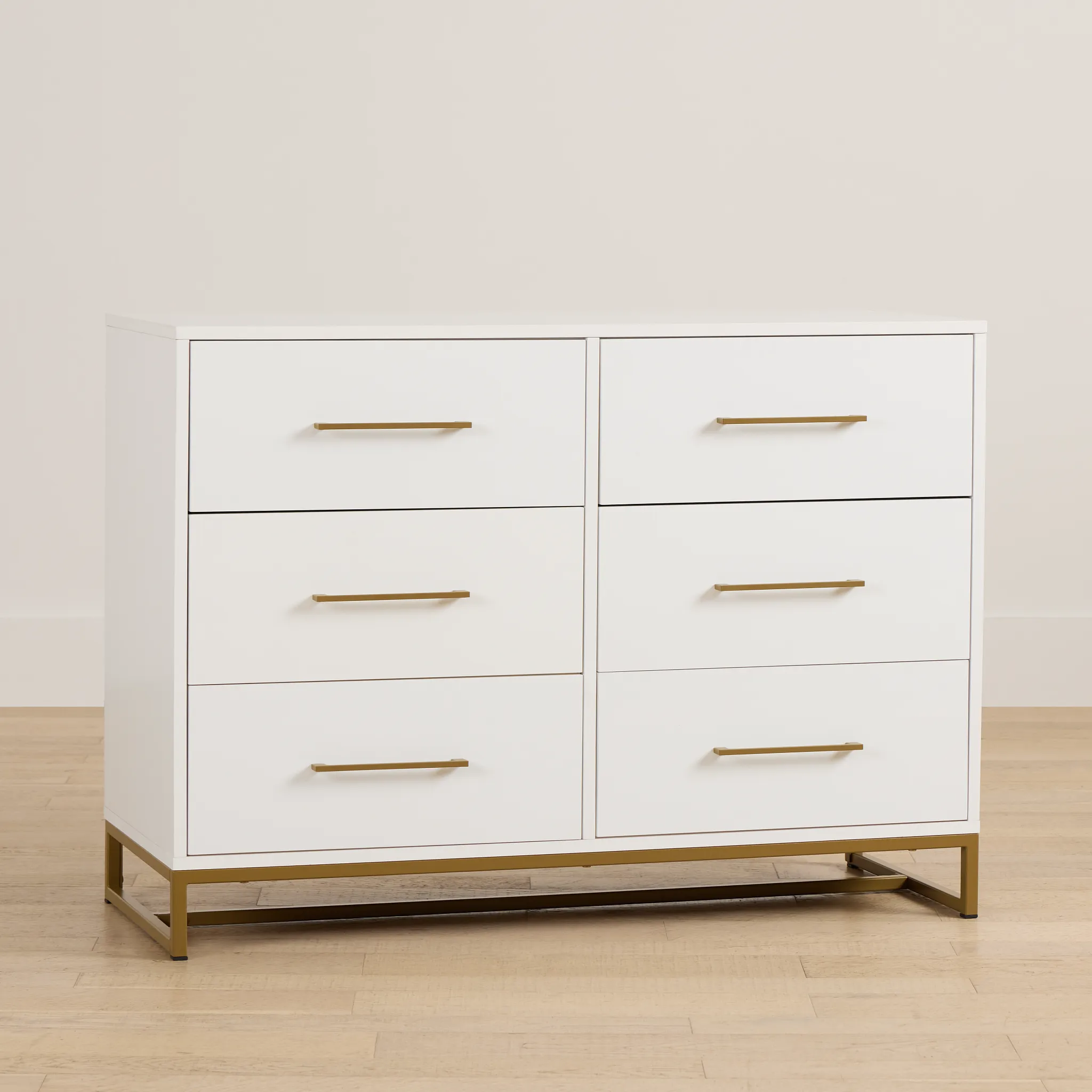 Kate White Dresser