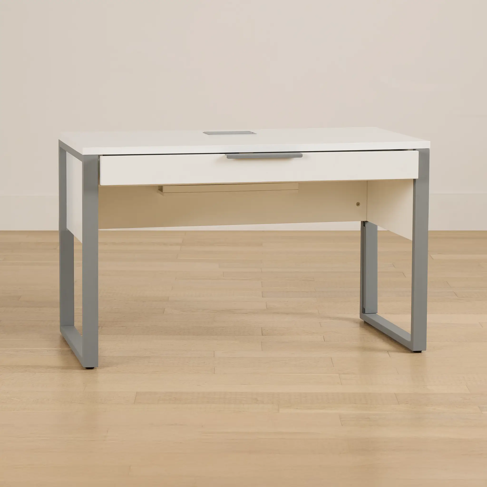 Clark White Dropdwn Dr Desk Clark White Dropdwn Dr Desk