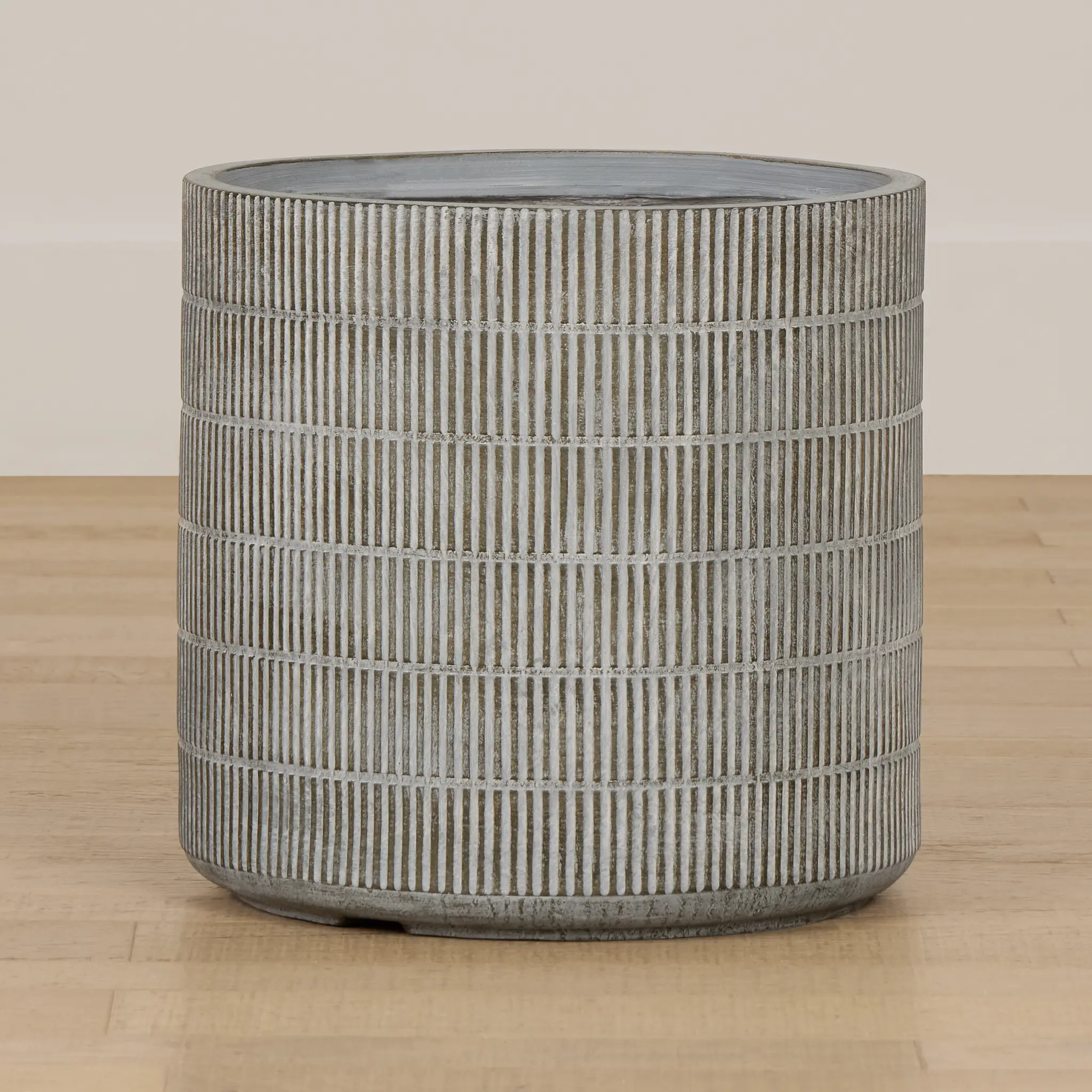 Lilani Gray Medium Planter Lilani Gray Medium Planter