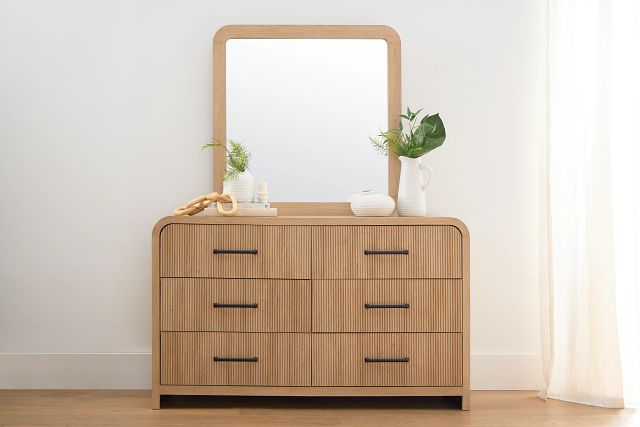 Lyndie Light Tone Dresser