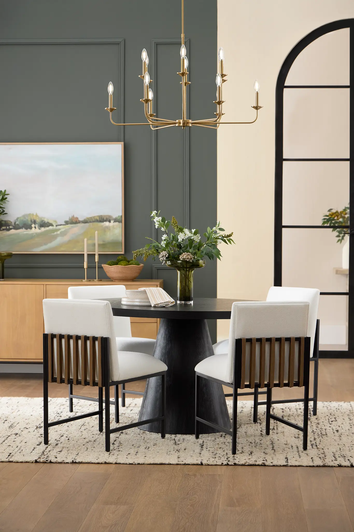 Modesto Black Round Table Modesto Black Round Table