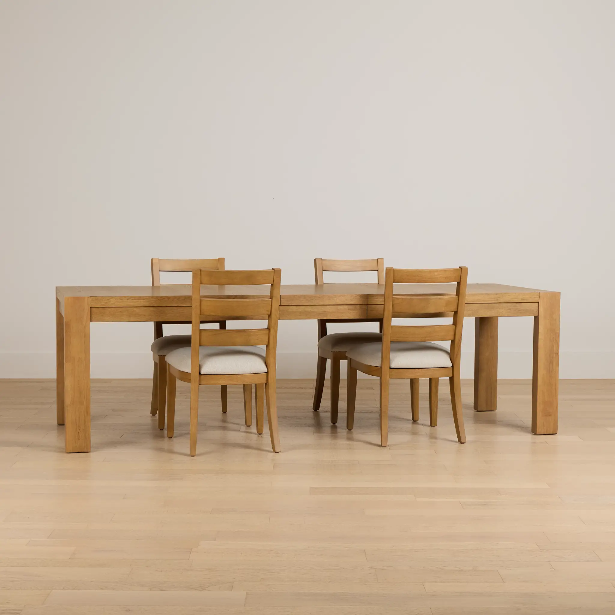 Tahoe Light Tone Rect Table & 4 Slat Chairs Tahoe Light Tone Rect Table & 4 Slat Chairs