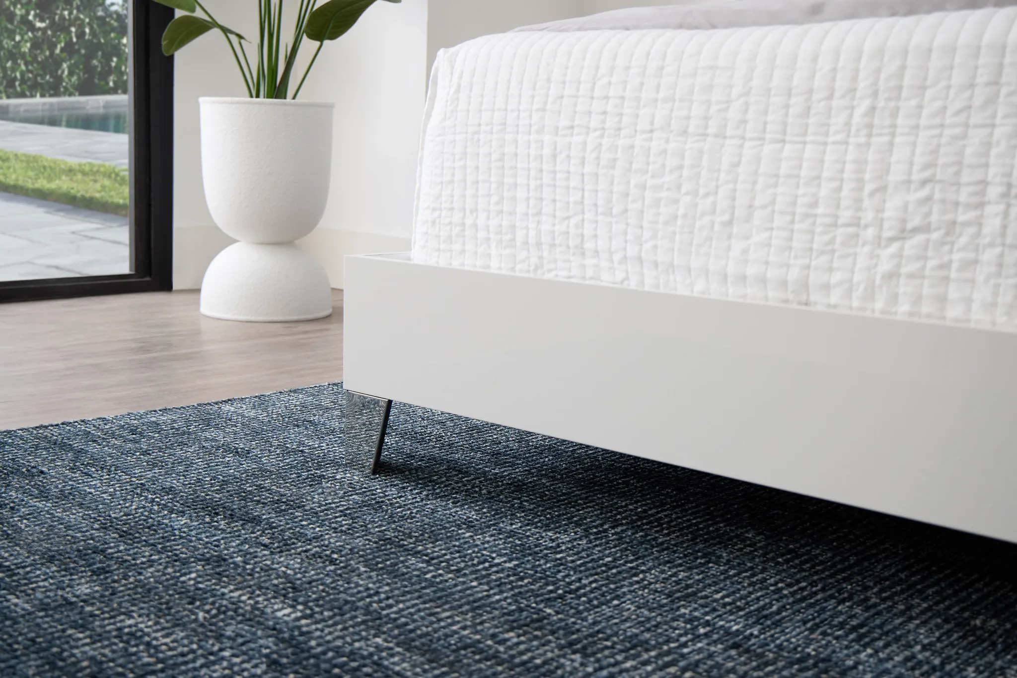 Doral White Panel Bed With Lights