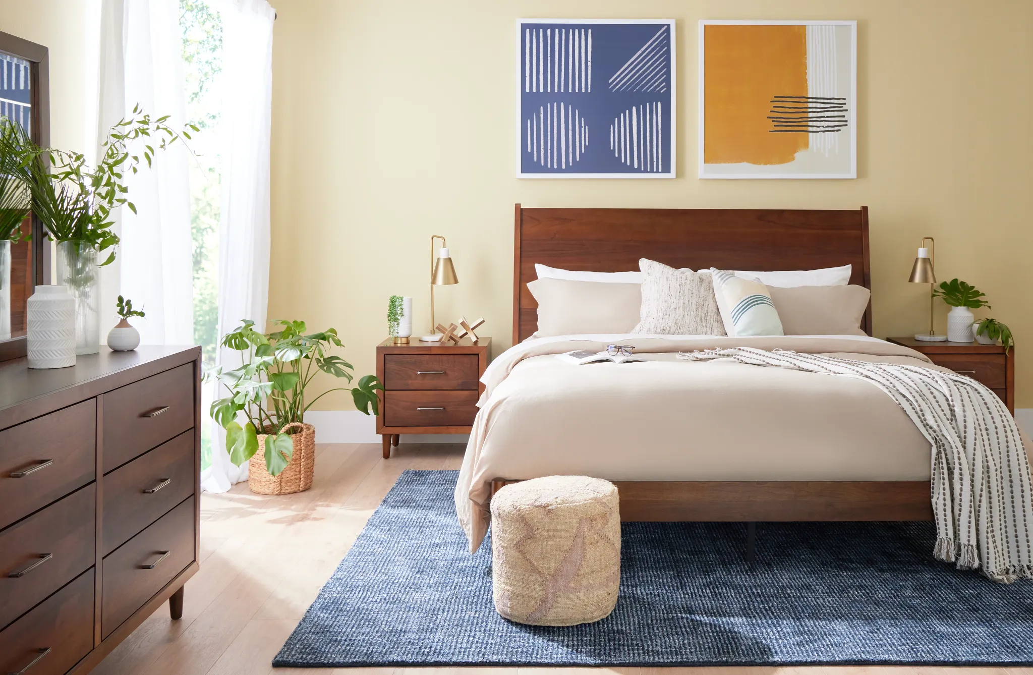 Palmdale Dark Tone Platform Bed