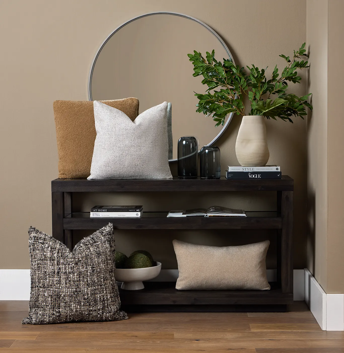 Seasonal Accessories to Complete the Look