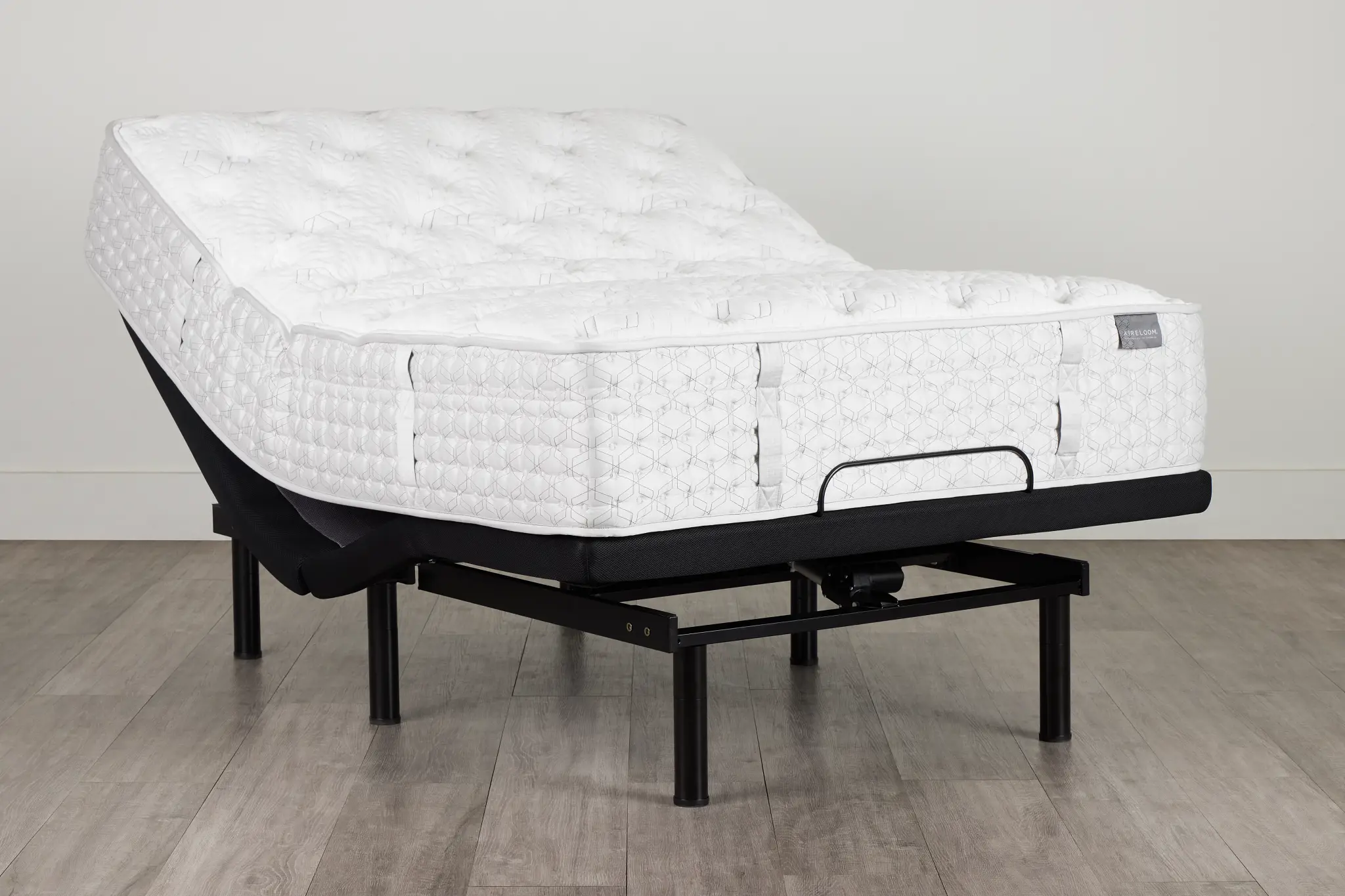 Aireloom Timeless Odyssey Streamline Luxury Firm Deluxe Adjustable Mattress Set Aireloom Timeless Odyssey Streamline Luxury Firm Deluxe Adjustable Mattress Set