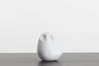 Bruce White Tabletop Accessory