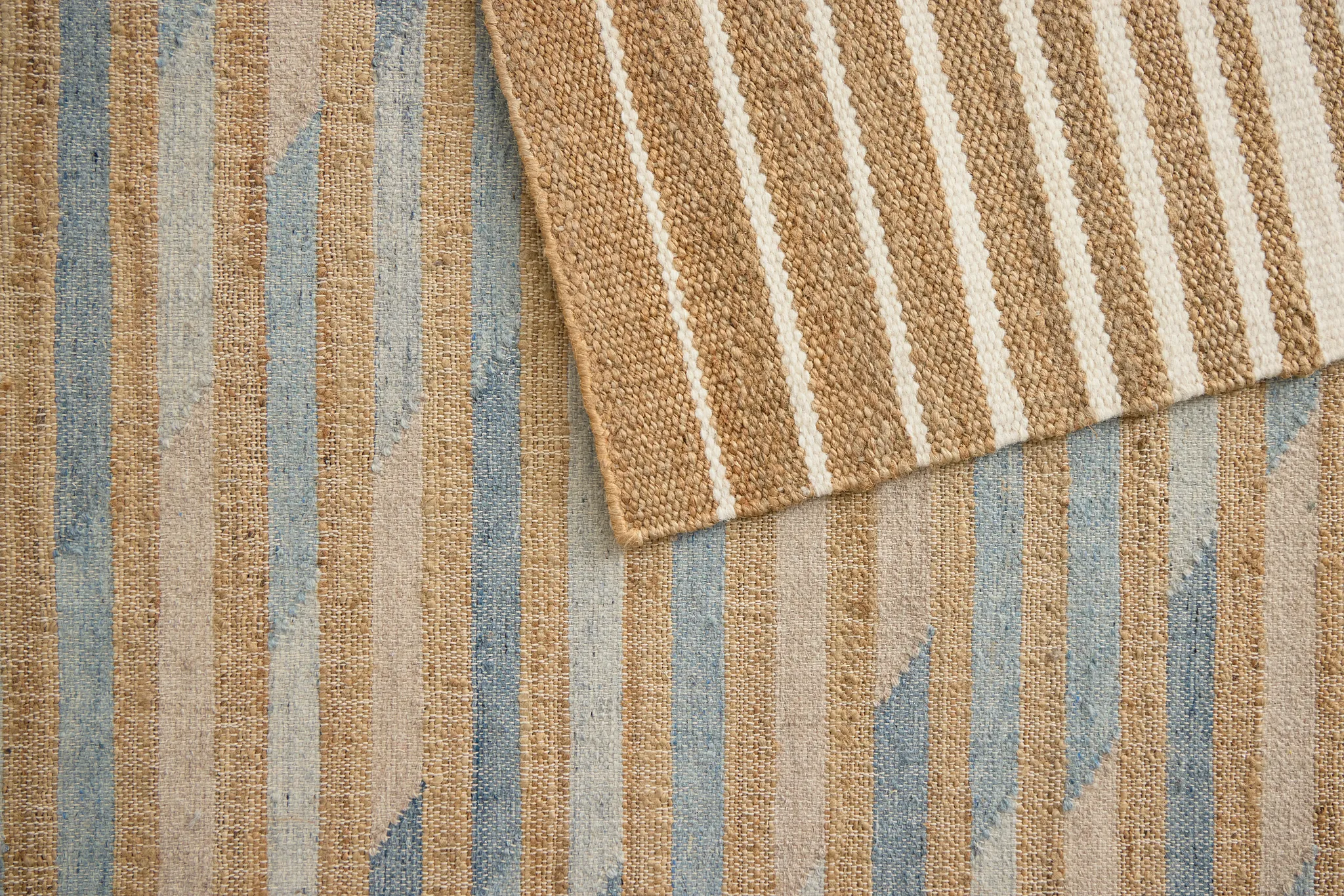 Betsy Multicolored Jute 8x10 Area Rug