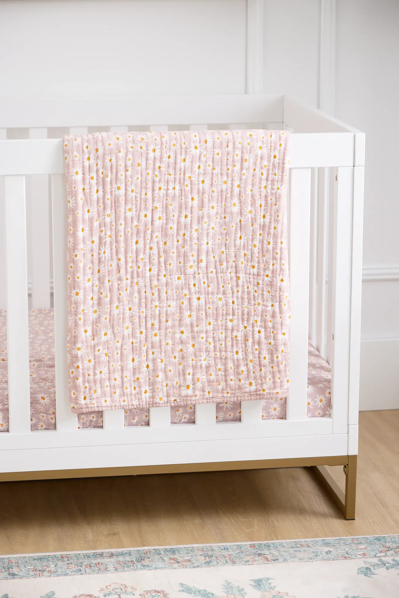 Kate White 2-in-1 Crib Kate White 2-in-1 Crib