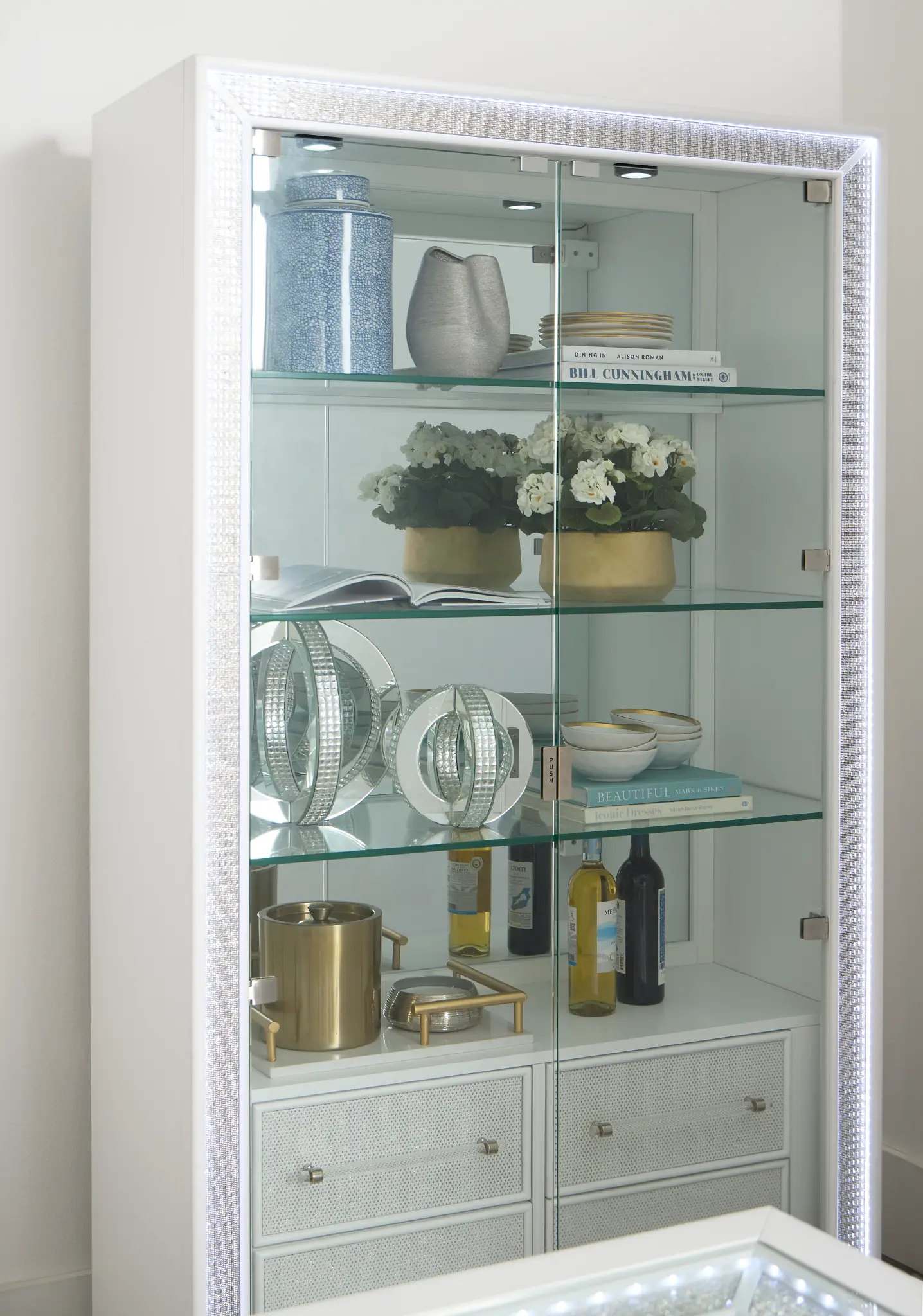 Milan White Curio Milan White Curio