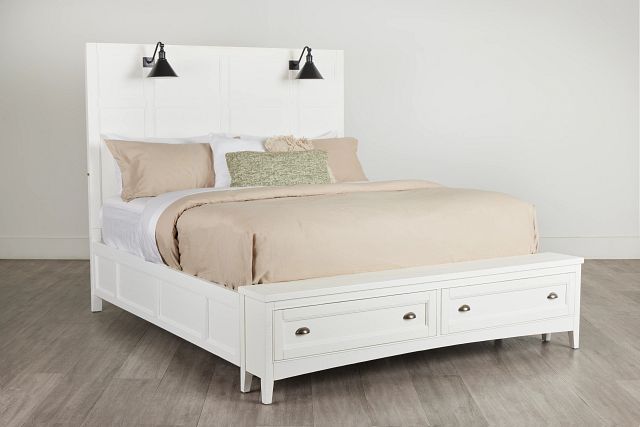 Heron Cove White Panel Bed With Lights And Bench