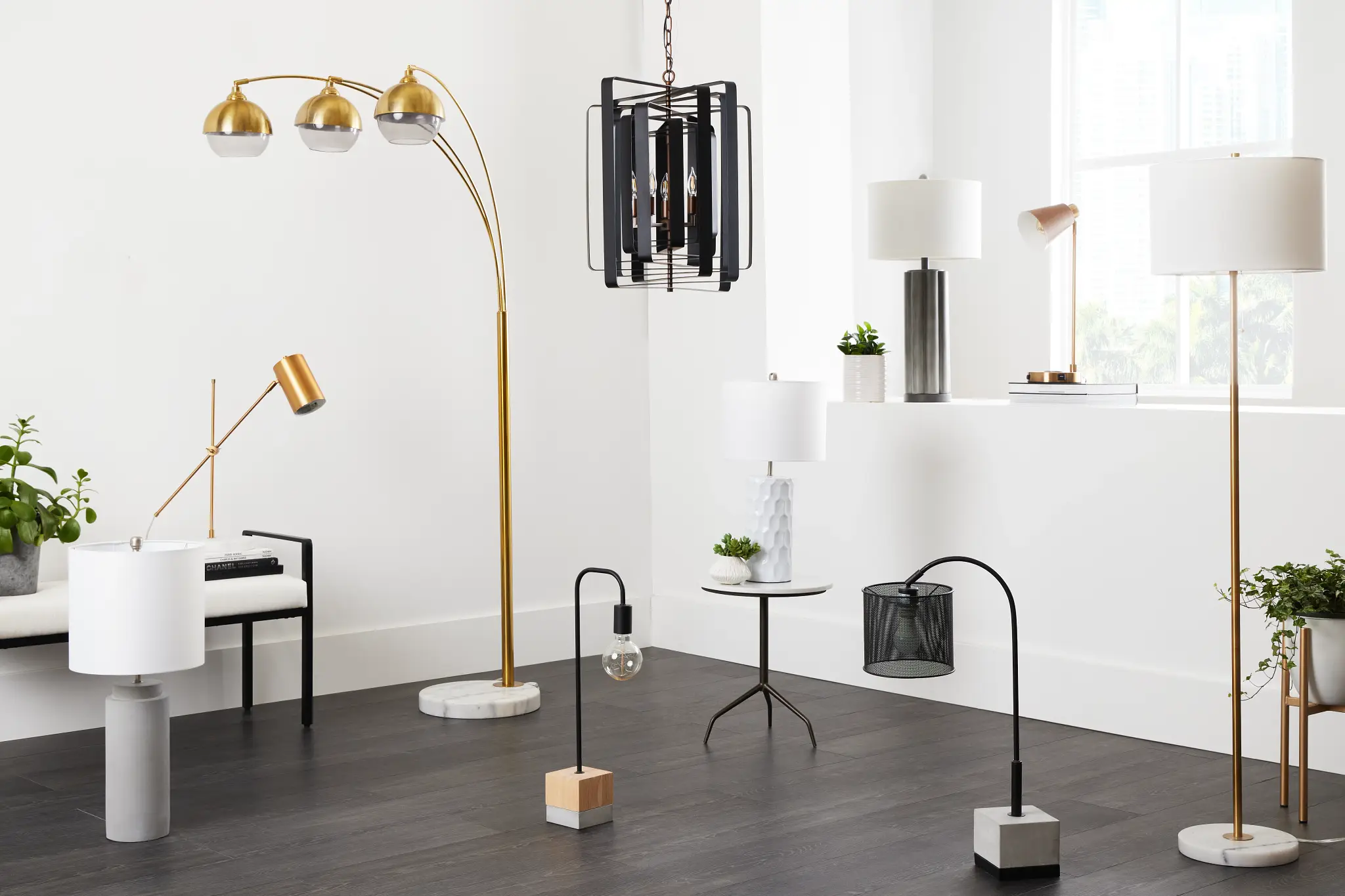 Leo Wood Table Lamp Leo Wood Table Lamp