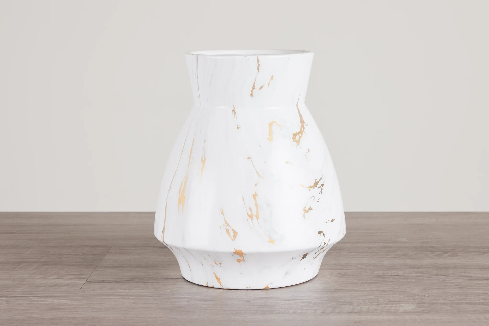 Abrama White Medium Vase