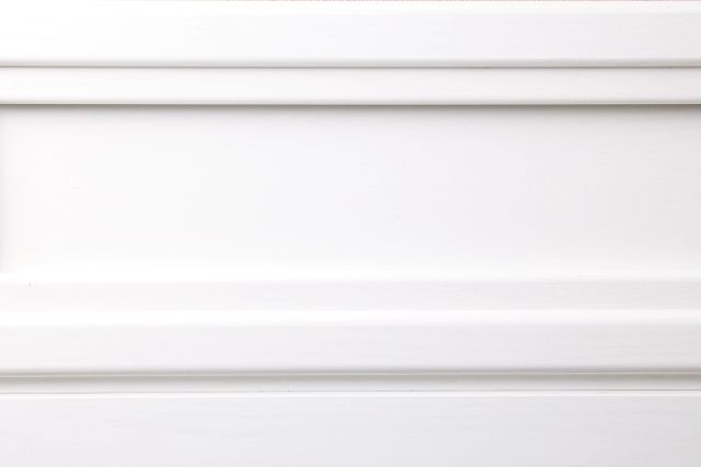 Alessandria White Uph Panel Bed With Lights