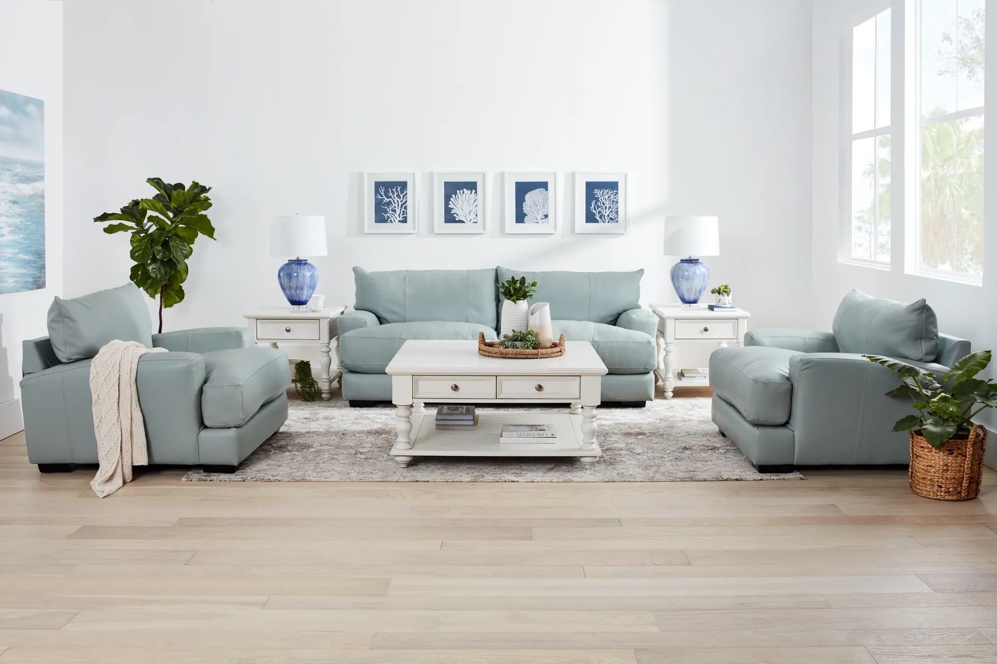 Giada Blue Table Lamp