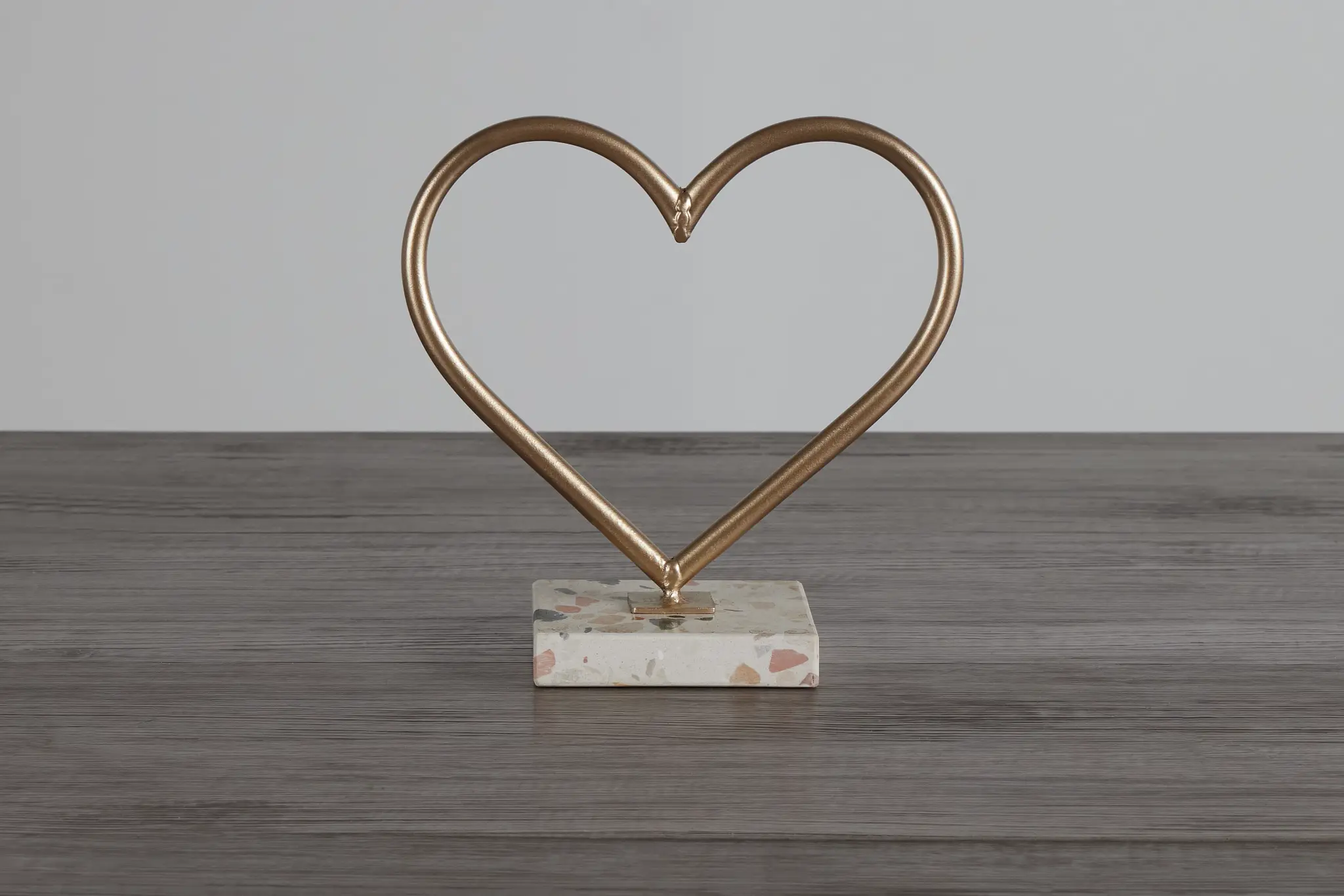 Lulu Gold Large Sculpture Lulu Gold Large Sculpture