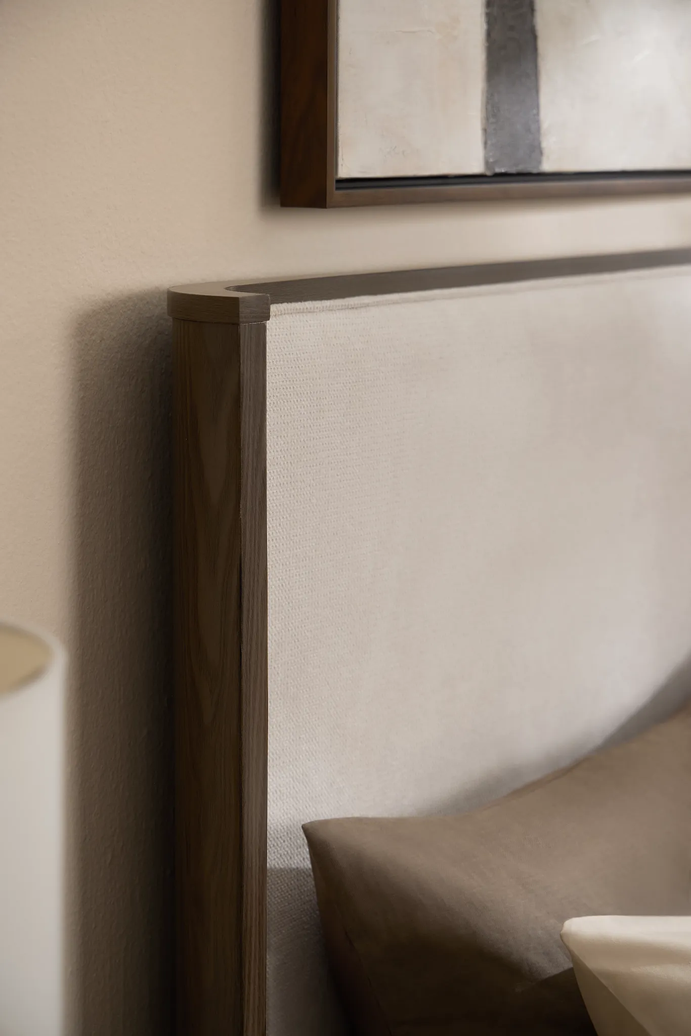 Camden Dark Tone Uph Panel Bed