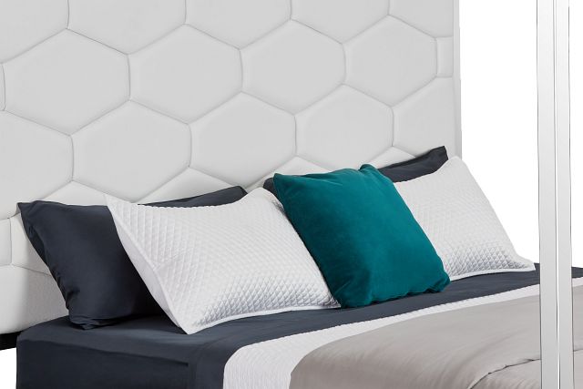 Cortina White Canopy Bed