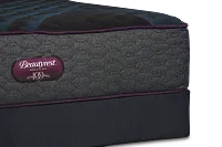 Beautyrest World Class Level 3 Extra Firm Mattress Set