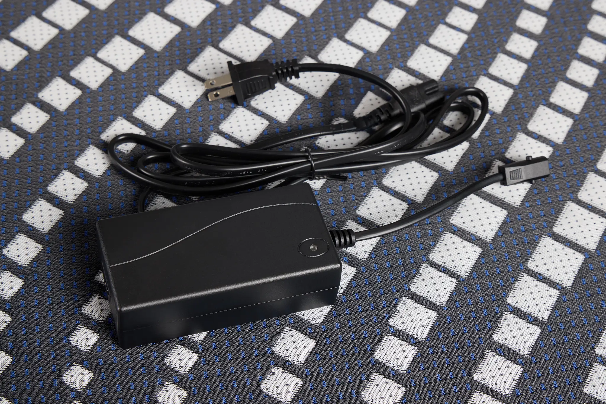 Sealy Posturepedic Plus High Point 14" Firm Ergo 3.0 Adjustable Mattress Set Sealy Posturepedic Plus High Point 14" Firm Ergo 3.0 Adjustable Mattress Set