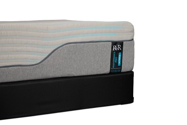 Rest & Renew Performance Pro Medium Mattress Set