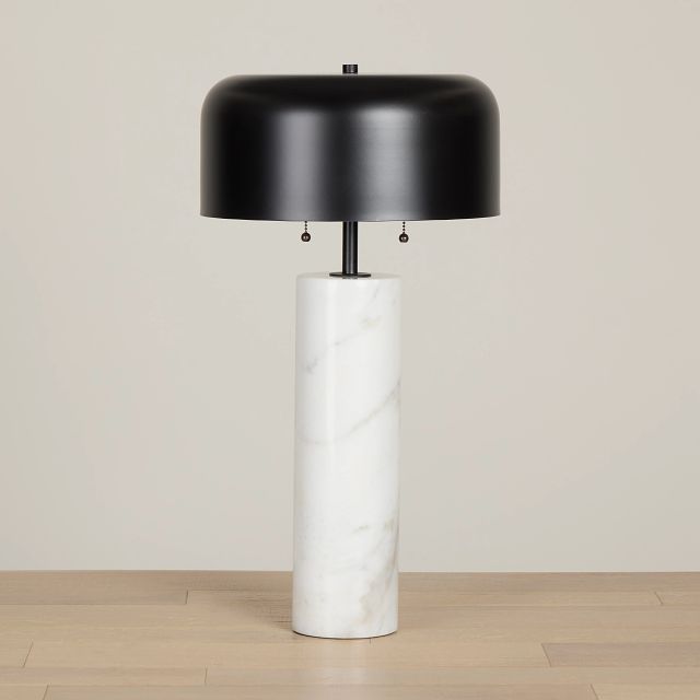 Bova Black Metal Table Lamp
