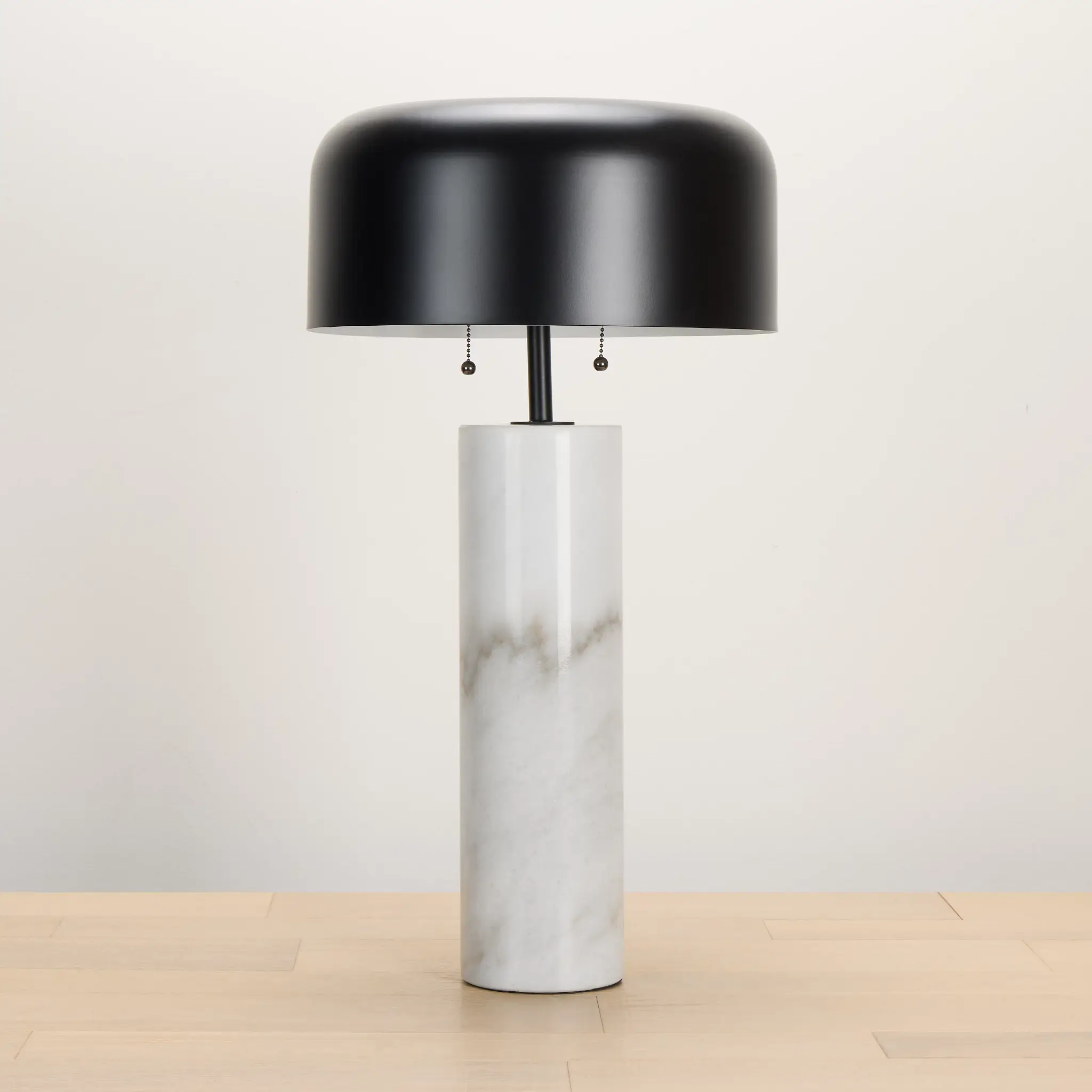 Bova Black Metal Table Lamp Bova Black Metal Table Lamp