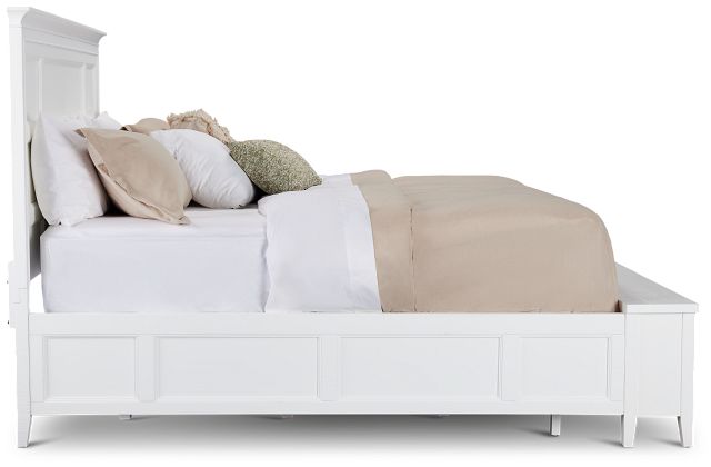 Heron Cove White Panel Bed With Bench