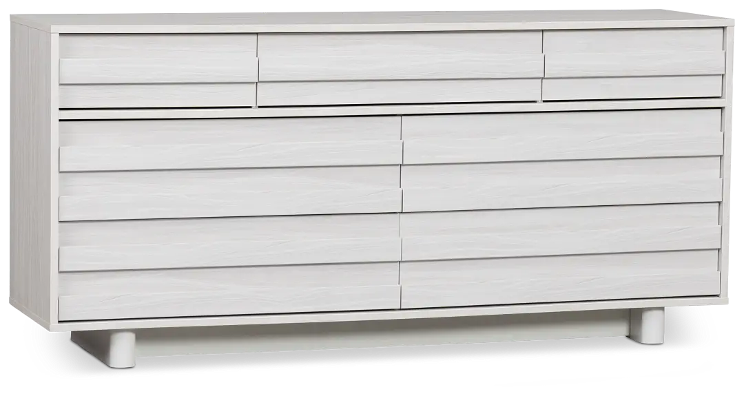 Everett White 7-drawer Dresser Everett White 7-drawer Dresser