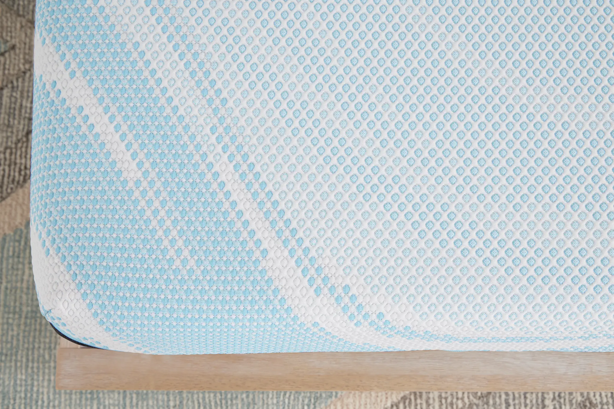 Tempur-pedic Tempur-luxebreeze 13" Soft Mattress Tempur-pedic Tempur-luxebreeze 13" Soft Mattress