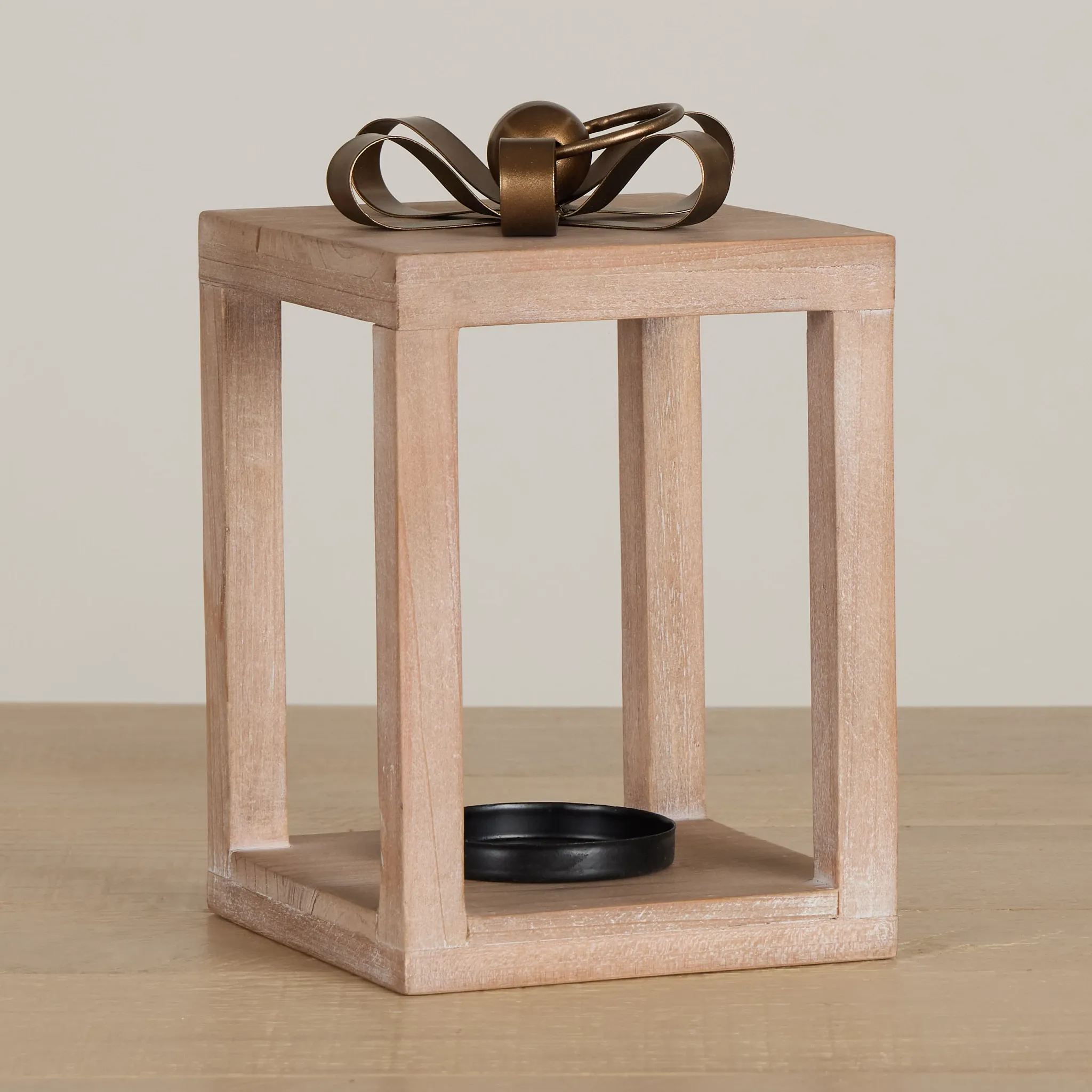 Christopher Light Tone Medium Candle Holder