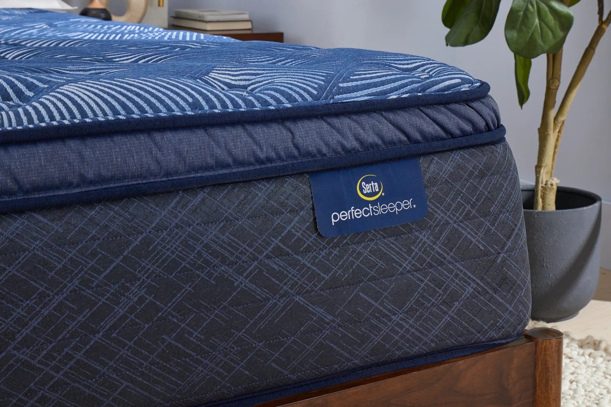 Serta Perfect Sleeper Cobalt Calm 15" Plush Pillow Top Mattress